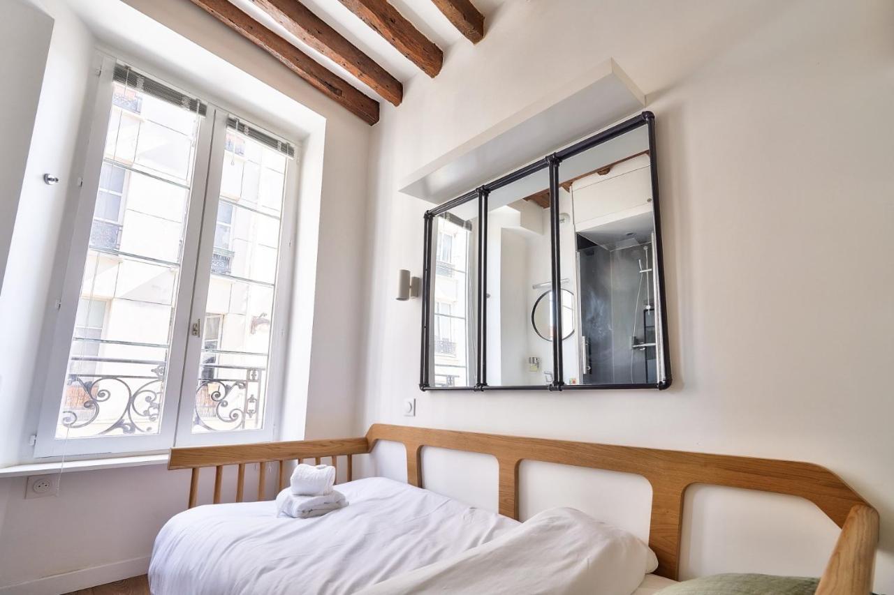 Cute And New Studio Duplex In The Heart Of パリ エクステリア 写真