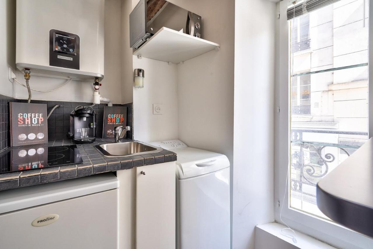 Cute And New Studio Duplex In The Heart Of パリ エクステリア 写真