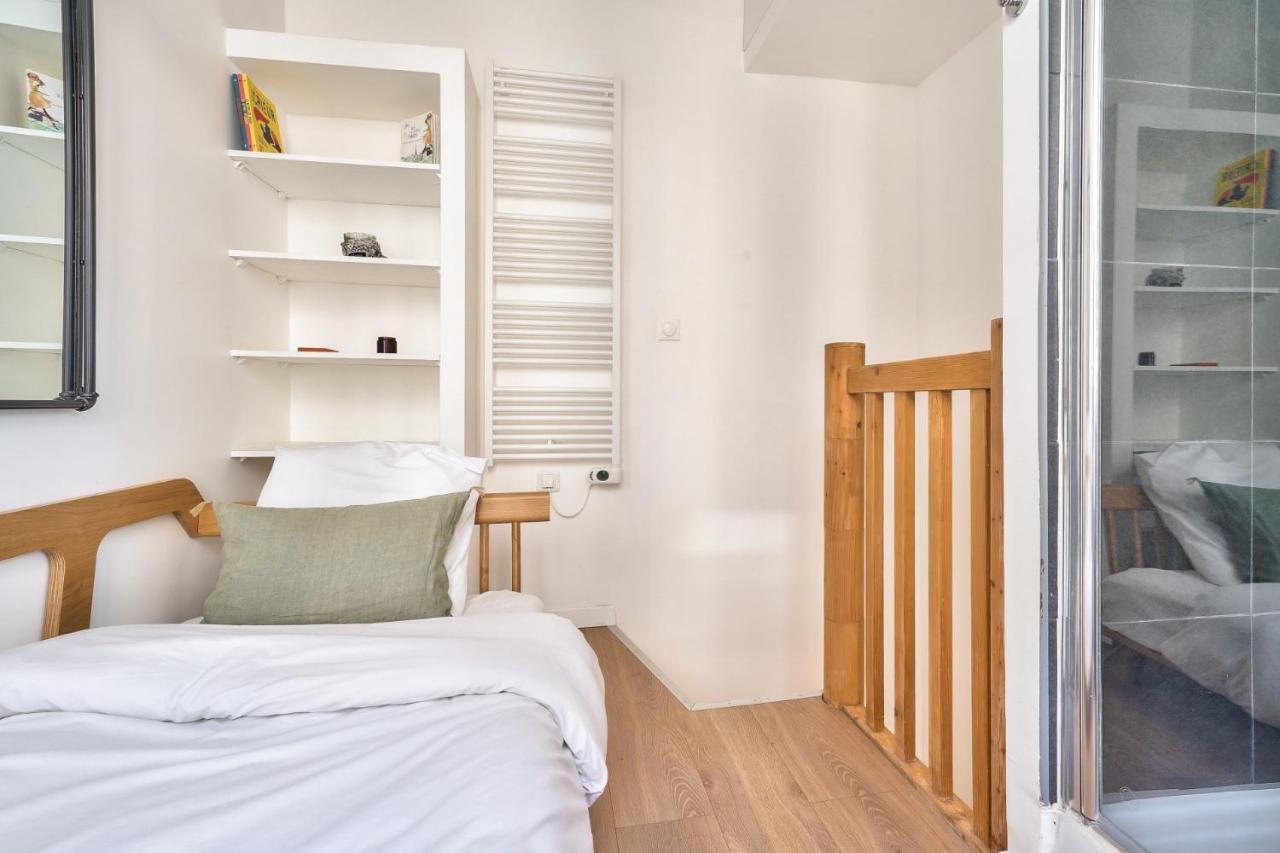 Cute And New Studio Duplex In The Heart Of パリ エクステリア 写真